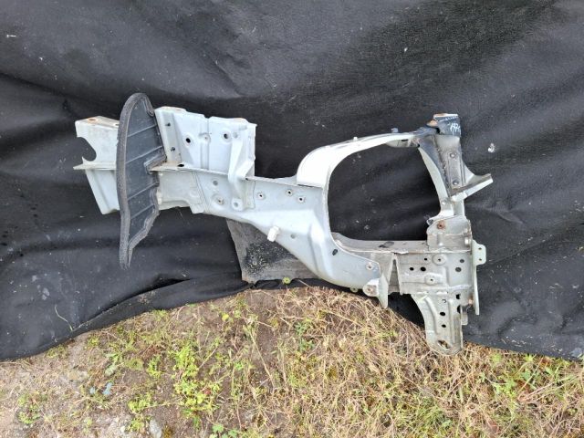 bontott TOYOTA COROLLA VERSO Jobb első Negyed Karosszéria Csomag