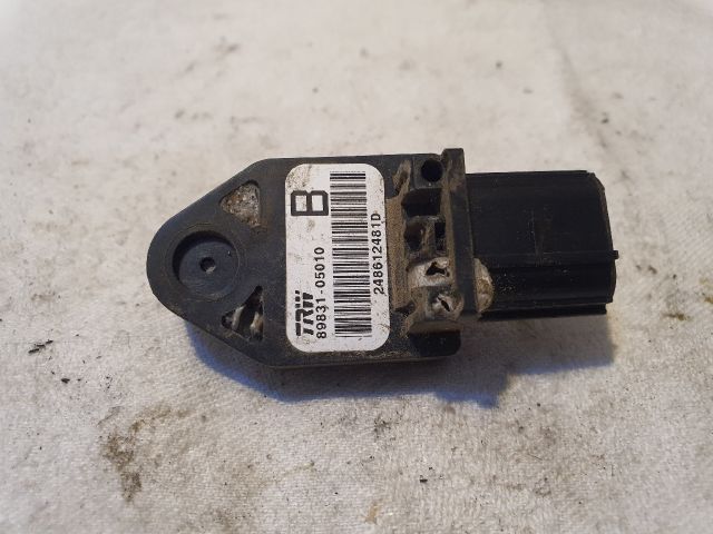 bontott TOYOTA COROLLA VERSO Jobb első Oldal Ütközés Érzékelő