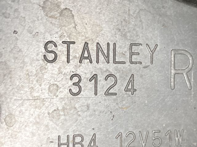 bontott TOYOTA COROLLA VERSO Jobb Fényszóró