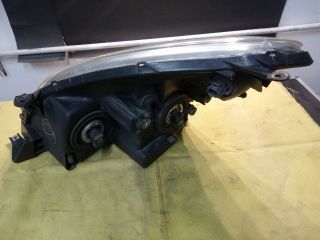 bontott TOYOTA COROLLA VERSO Jobb Fényszóró