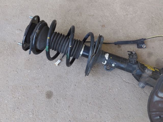 bontott TOYOTA COROLLA VERSO Jobb Gólyaláb Csonkállvánnyal