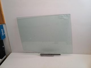 bontott TOYOTA COROLLA VERSO Jobb hátsó Ablak