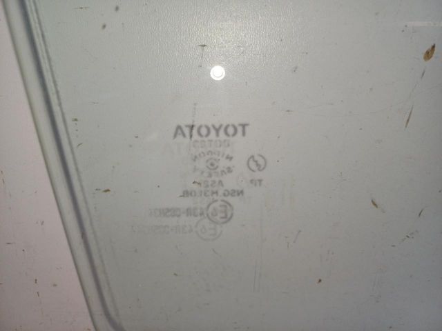 bontott TOYOTA COROLLA VERSO Jobb hátsó Ablak