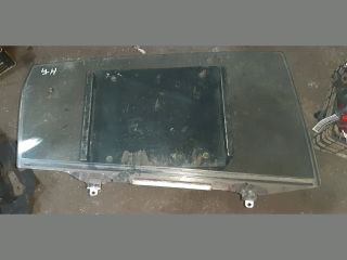 bontott TOYOTA COROLLA VERSO Jobb hátsó Ablak