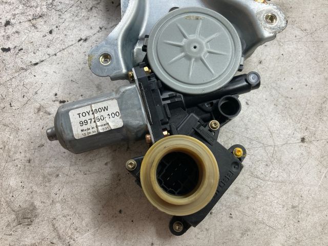 bontott TOYOTA COROLLA VERSO Jobb hátsó Ablakemelő Szerkezet (Elektromos)