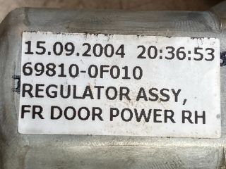 bontott TOYOTA COROLLA VERSO Jobb hátsó Ablakemelő Szerkezet (Elektromos)