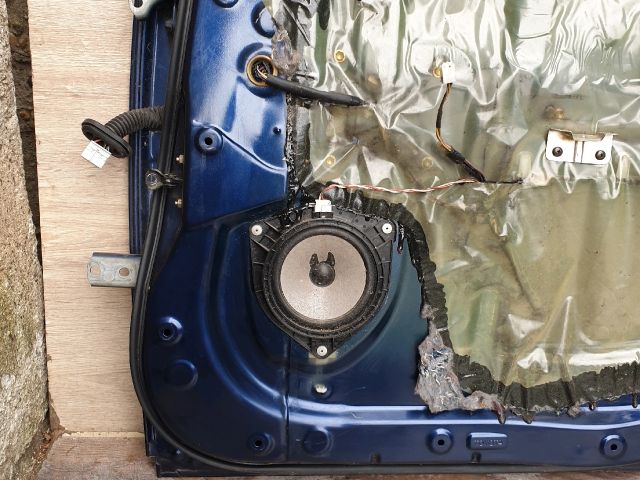 bontott TOYOTA COROLLA VERSO Jobb hátsó Ajtó (Részeivel)