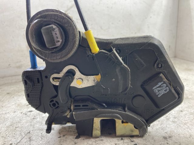 bontott TOYOTA COROLLA VERSO Jobb hátsó Ajtózár