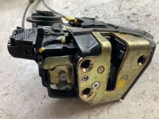 bontott TOYOTA COROLLA VERSO Jobb hátsó Ajtózár