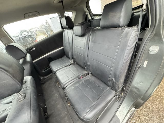 bontott TOYOTA COROLLA VERSO Jobb hátsó Alsó Zsanér