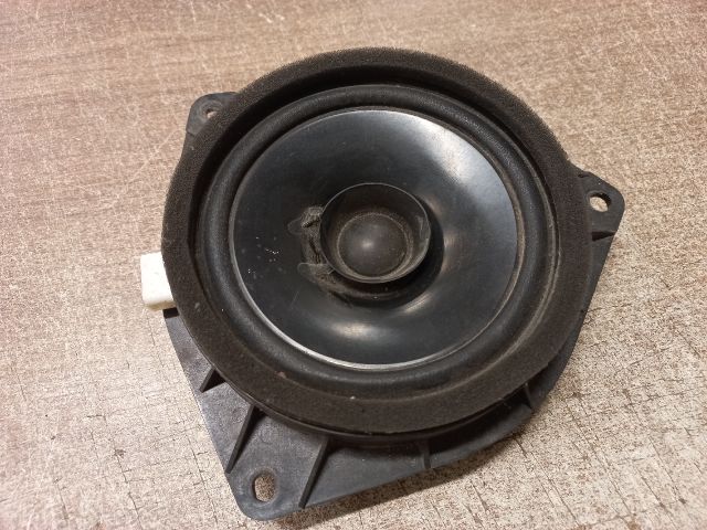 bontott TOYOTA COROLLA VERSO Jobb hátsó Hangszóró
