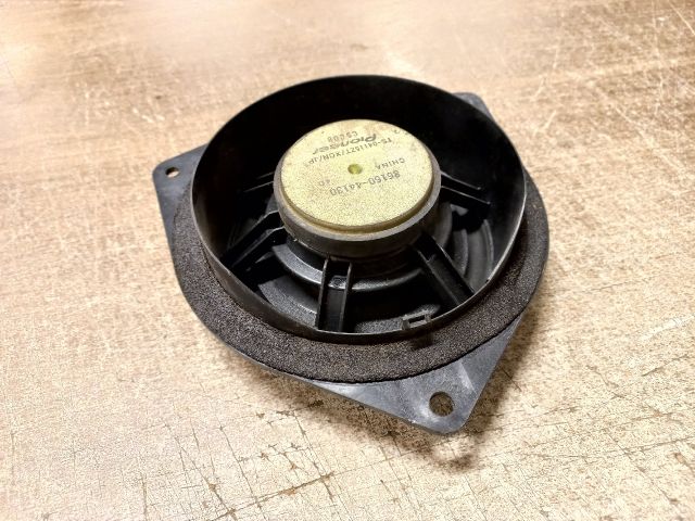 bontott TOYOTA COROLLA VERSO Jobb hátsó Hangszóró