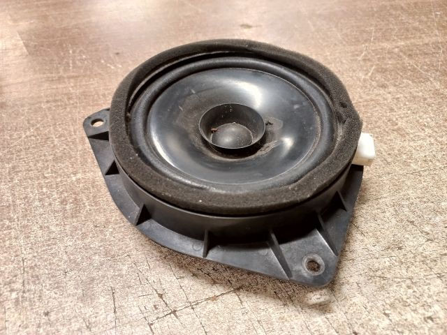 bontott TOYOTA COROLLA VERSO Jobb hátsó Hangszóró