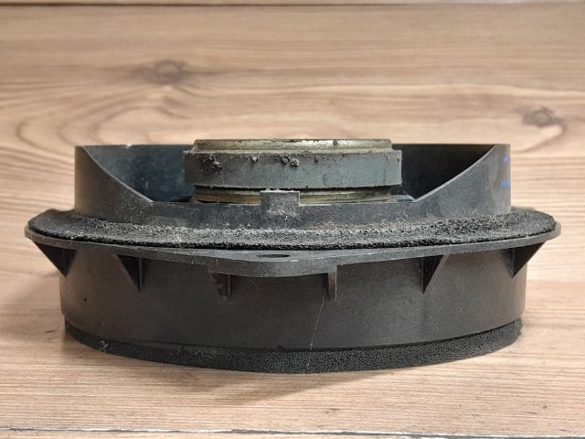 bontott TOYOTA COROLLA VERSO Jobb hátsó Hangszóró