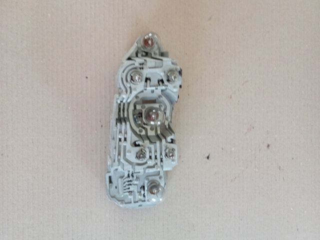 bontott TOYOTA COROLLA VERSO Jobb Hátsó Lámpa Foglalat