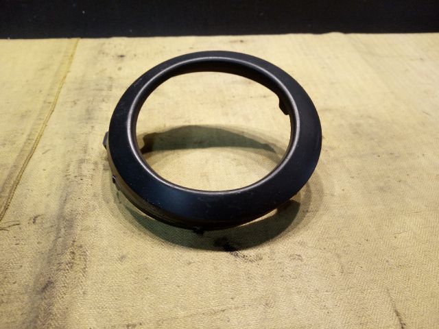 bontott TOYOTA COROLLA VERSO Jobb Ködfényszóró Lámpakeret