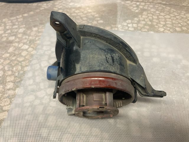 bontott TOYOTA COROLLA VERSO Jobb Ködfényszóró