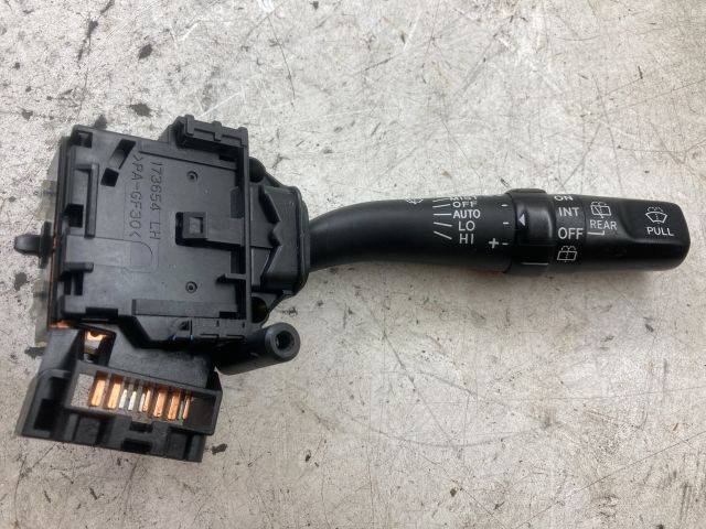 bontott TOYOTA COROLLA VERSO Jobb Kormánykapcsoló Ablaktörlő