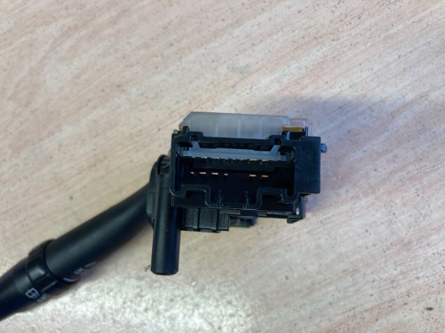 bontott TOYOTA COROLLA VERSO Jobb Kormánykapcsoló Ablaktörlő