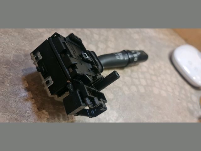 bontott TOYOTA COROLLA VERSO Jobb Kormánykapcsoló Ablaktörlő