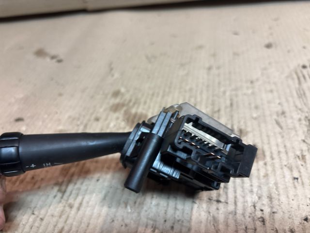 bontott TOYOTA COROLLA VERSO Jobb Kormánykapcsoló Ablaktörlő