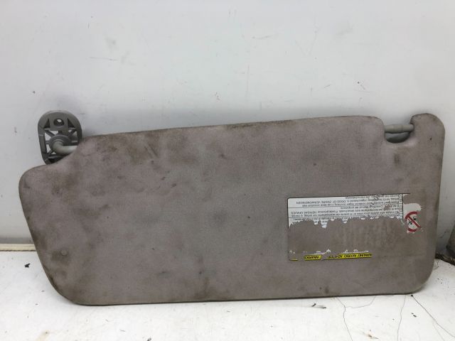 bontott TOYOTA COROLLA VERSO Jobb Napellenző