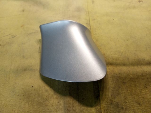 bontott TOYOTA COROLLA VERSO Jobb Visszapillantó Tükör Talp Burkolat