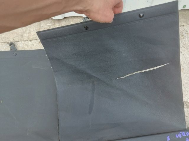 bontott TOYOTA COROLLA VERSO Kalaptartó