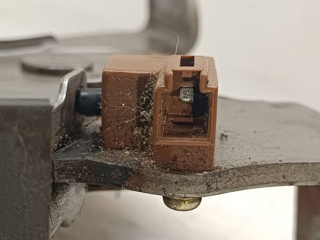 bontott TOYOTA COROLLA VERSO Kézifék Kar