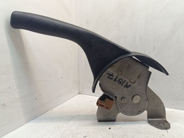 bontott TOYOTA COROLLA VERSO Kézifék Kar