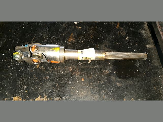 bontott TOYOTA COROLLA VERSO Kormánykardán