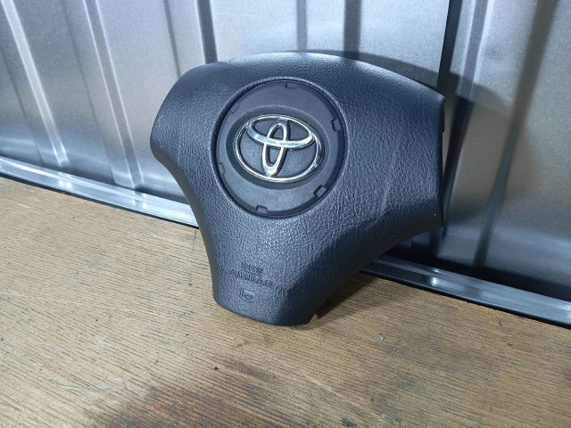 bontott TOYOTA COROLLA VERSO Kormánylégzsák