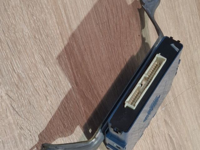 bontott TOYOTA COROLLA VERSO Központizár Elektronika