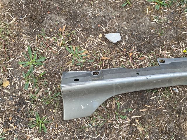 bontott TOYOTA COROLLA VERSO Küszöb Burkolat