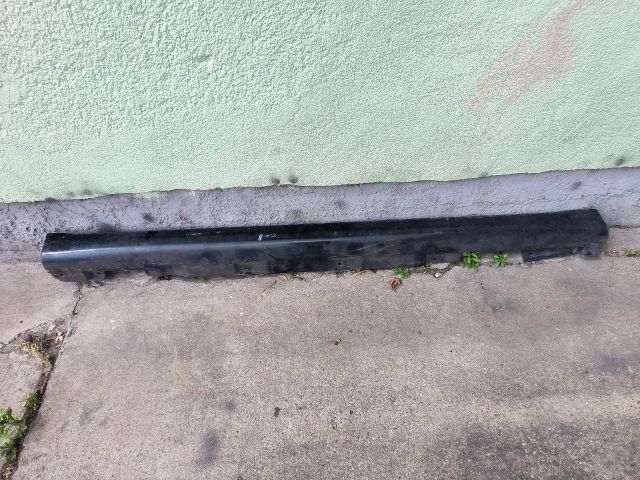 bontott TOYOTA COROLLA VERSO Küszöb Burkolat