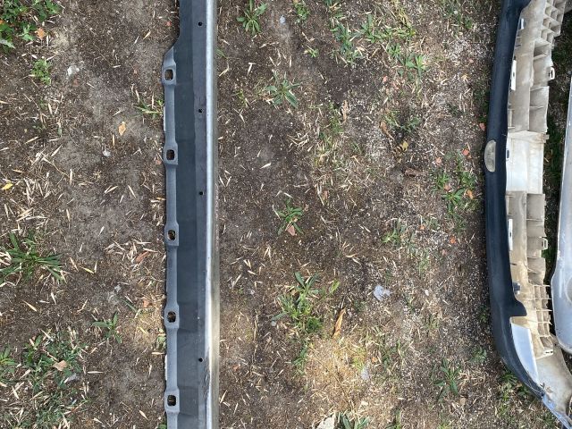 bontott TOYOTA COROLLA VERSO Küszöb Burkolat