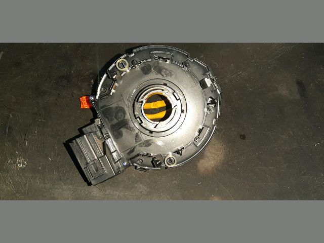 bontott TOYOTA COROLLA VERSO Légzsák Átvezető Szalagkábel