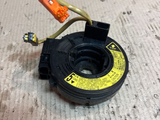 bontott TOYOTA COROLLA VERSO Légzsák Átvezető Szalagkábel