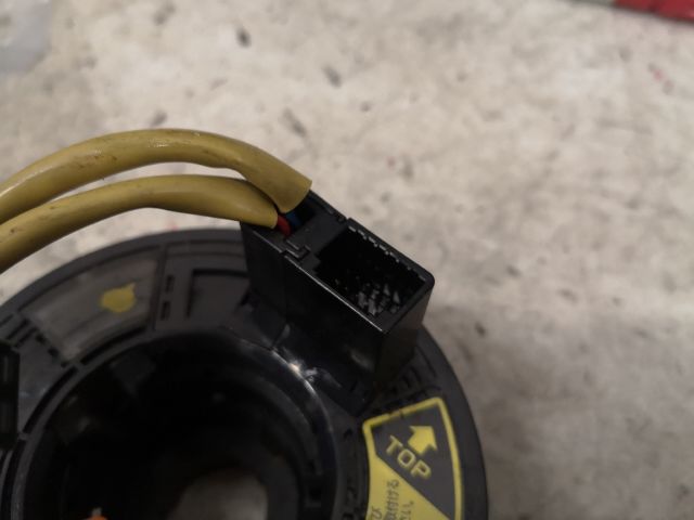 bontott TOYOTA COROLLA VERSO Légzsák Átvezető Szalagkábel