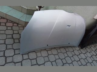 bontott TOYOTA COROLLA VERSO Motorháztető