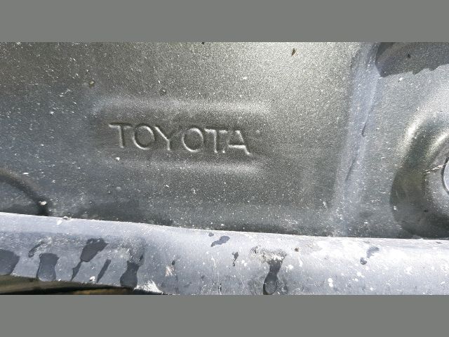 bontott TOYOTA COROLLA VERSO Motorháztető