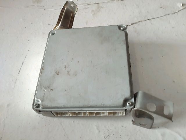 bontott TOYOTA COROLLA VERSO Motorvezérlő