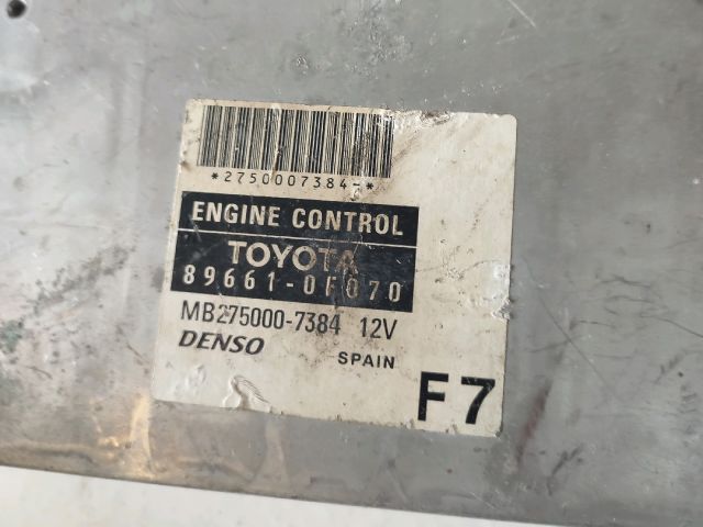 bontott TOYOTA COROLLA VERSO Motorvezérlő