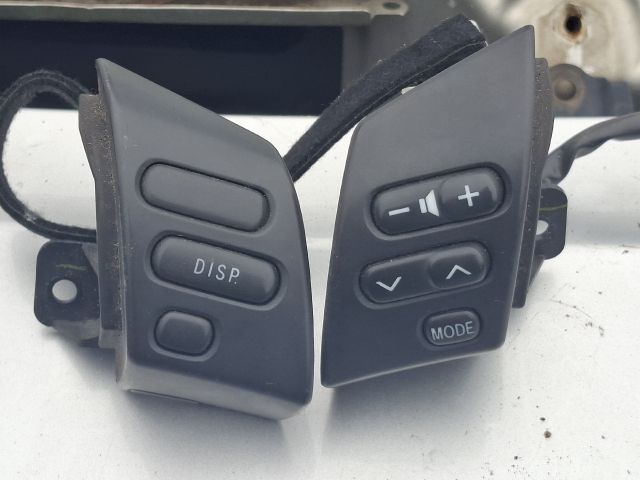 bontott TOYOTA COROLLA VERSO Multikormány Kapcsoló Pár