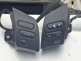 bontott TOYOTA COROLLA VERSO Multikormány Kapcsoló Pár