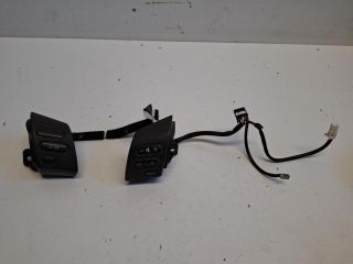 bontott TOYOTA COROLLA VERSO Multikormány Kapcsoló Pár