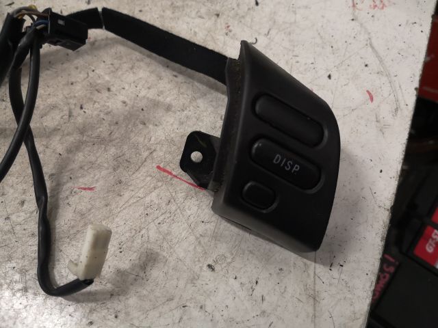 bontott TOYOTA COROLLA VERSO Multikormány Kapcsoló Pár