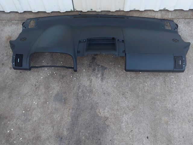 bontott TOYOTA COROLLA VERSO Műszerfal Héj