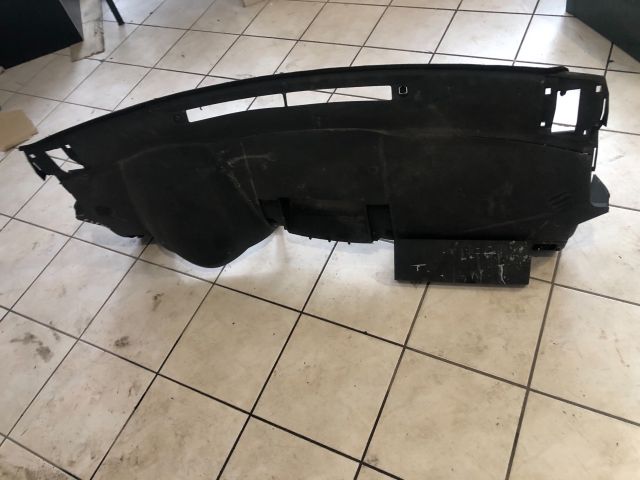 bontott TOYOTA COROLLA VERSO Műszerfal Héj