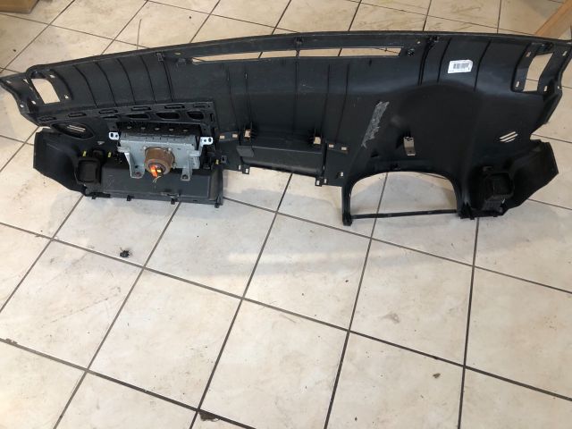 bontott TOYOTA COROLLA VERSO Műszerfal Héj